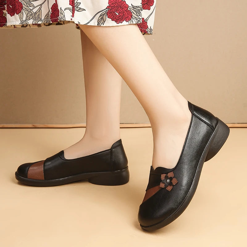 Women's Floral Slip On Flats 3D Flower PU Leather