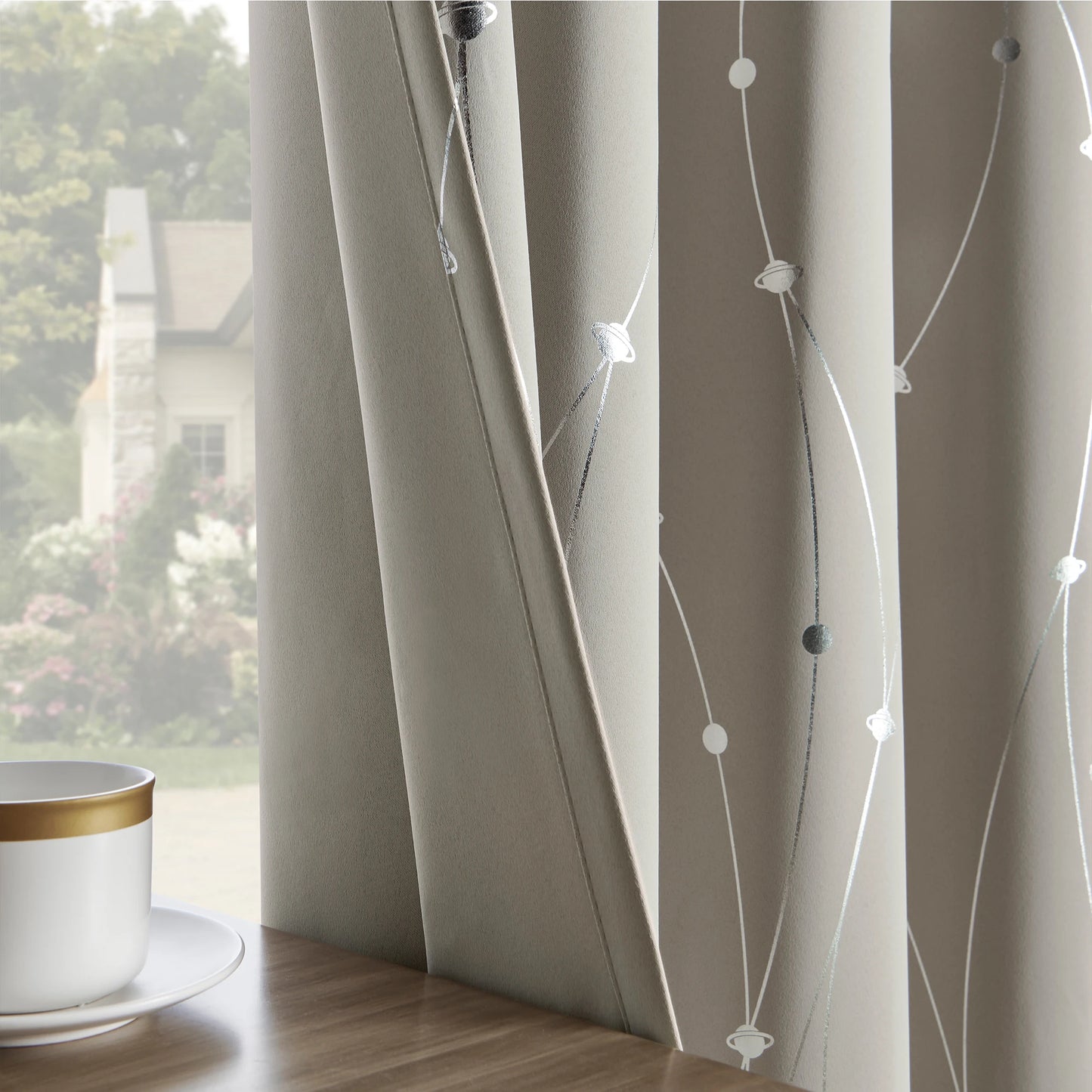 Zhejiang Craft Of Weaving Sliver Print Blackout Curtains 2