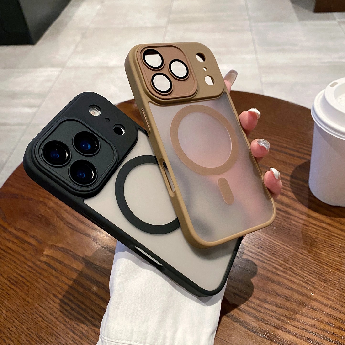 OENY Luxury Magnetic Wireless Case For iPhone 17 Pro Max