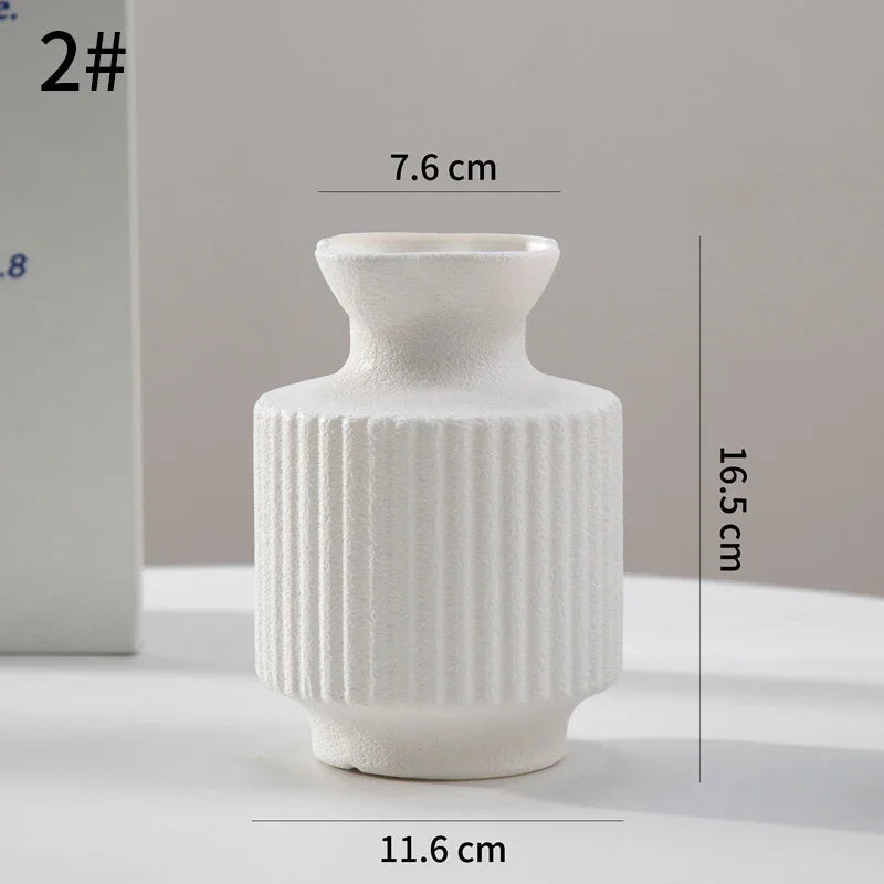 Function Modern Style Plastic Vase For Aesthetic Floral Arrangement