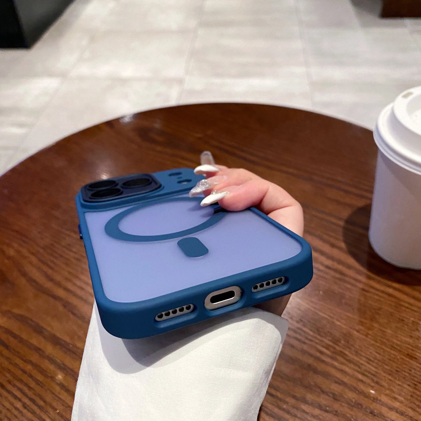 OENY Luxury Magnetic Wireless Case For iPhone 17 Pro Max