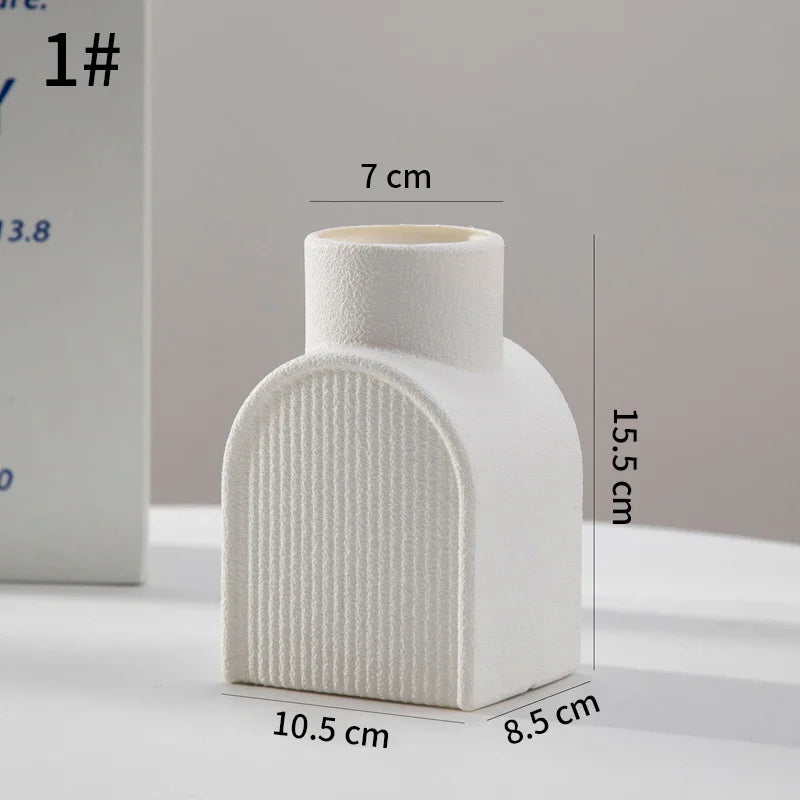 Function Modern Style Plastic Vase For Aesthetic Floral Arrangement