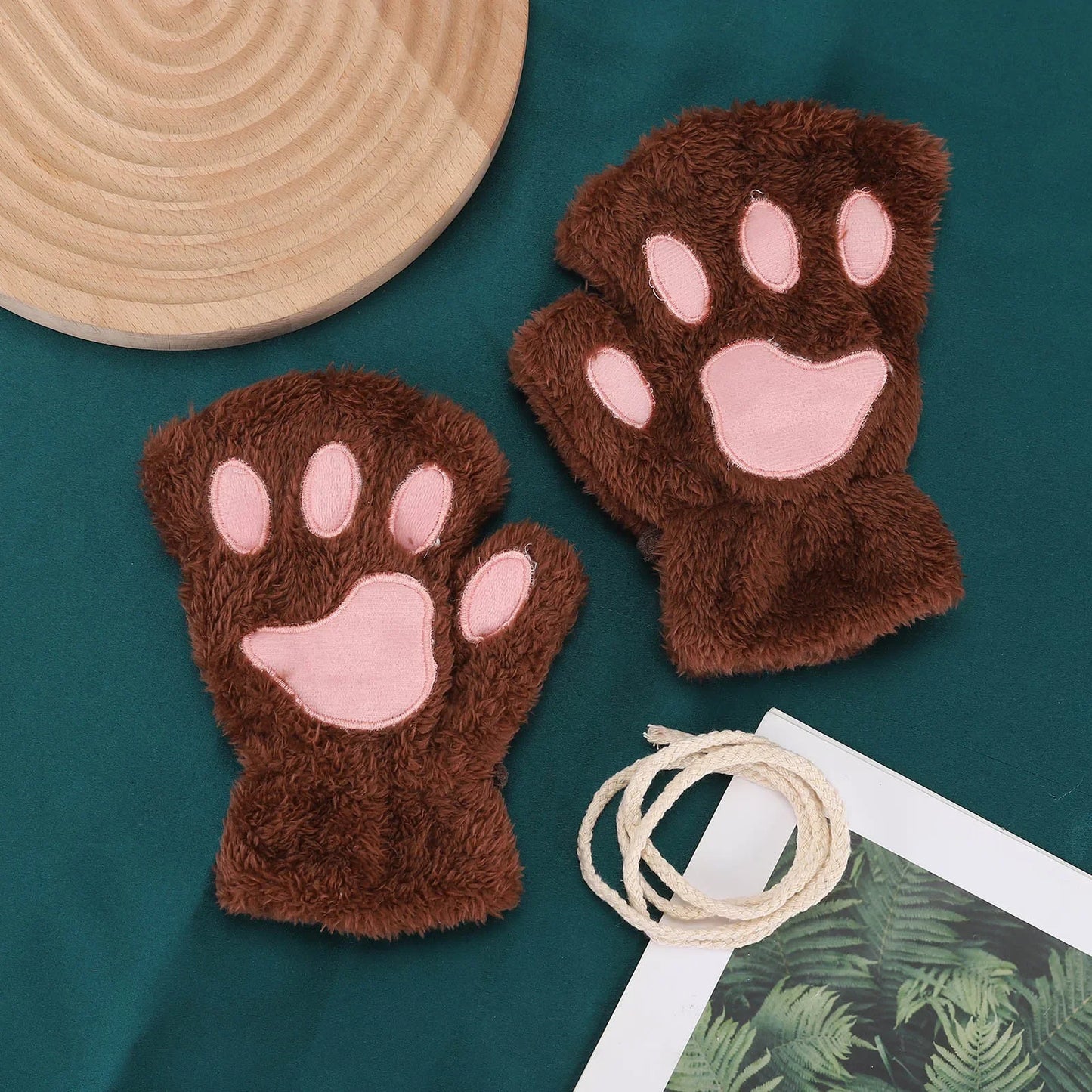 Lovely Plush Cat Claw Paw Gloves Plush Mittens Warm Soft Plush Short Fingerless Fluffy Bear Gloves Costume Half Finger Gloves