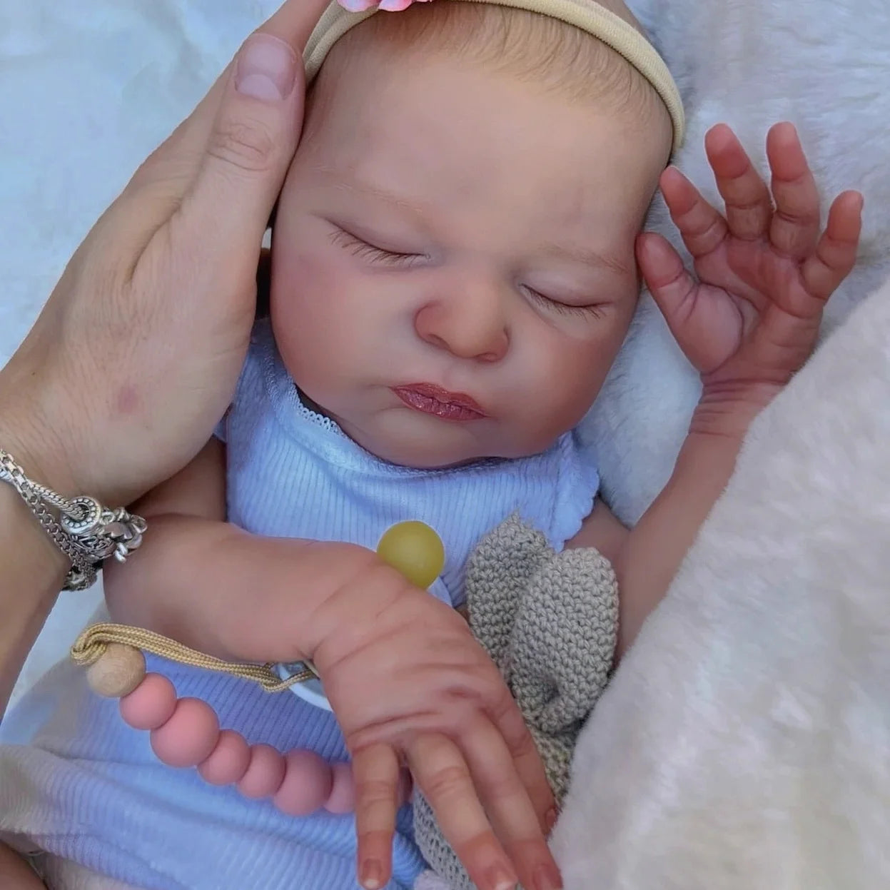 Guangdong CN Laura Handmade Reborn Baby Doll Gift for Girls